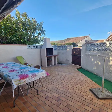 La Cigaline - Maison 4 Personnes Avec Grande Terrasse - Parking - Proche - Linge Et Menage Compris بيت للعطل *