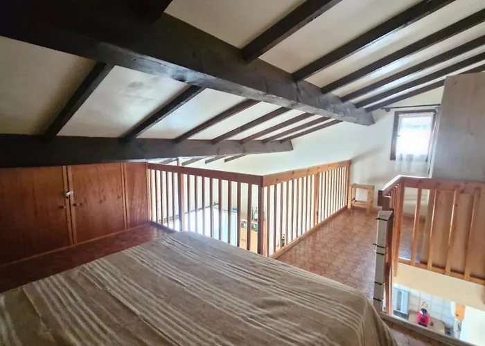 La Cigaline - Maison 4 Personnes Avec Grande Terrasse - Parking - Proche - Linge Et Menage Compris بيت للعطل